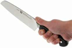 Zwilling 38407-181 Pro Santoku -Cuisine Couteaux Magasin ZW38407 181 05 zwilling pro zw38407 181 d5